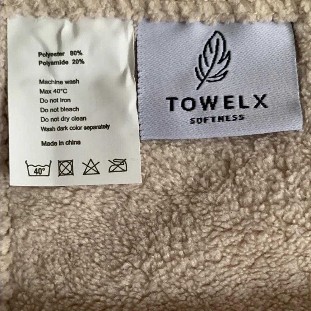Hand / Face towel